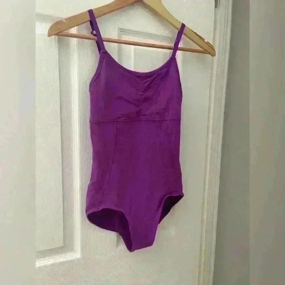 Ivivva lululemon girls bodysuit size 12 purple gymnastics - Picture 1 of 7
